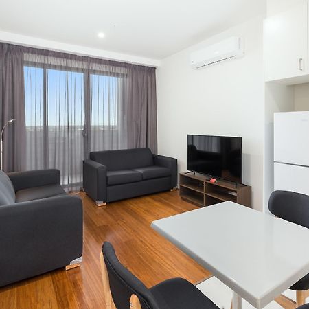 City Edge Dandenong Apartment Hotel Luaran gambar