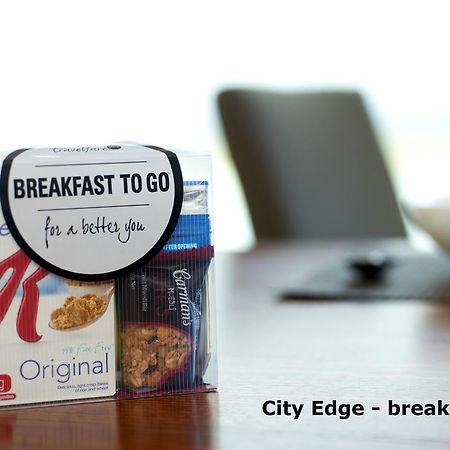 City Edge Dandenong Apartment Hotel Luaran gambar